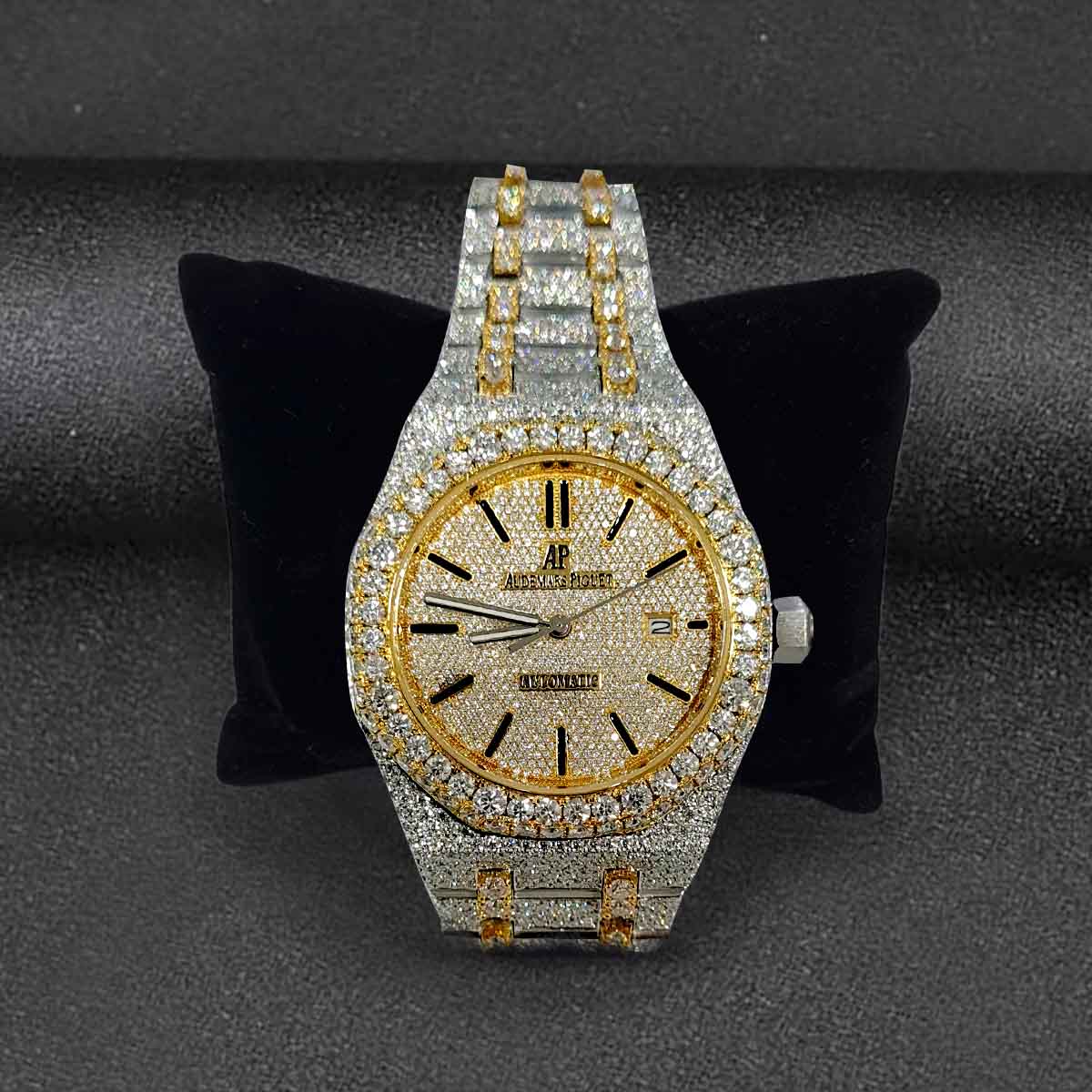 Iced Out Audemars Piguet Replica: Luxury at an Unbeatable Price