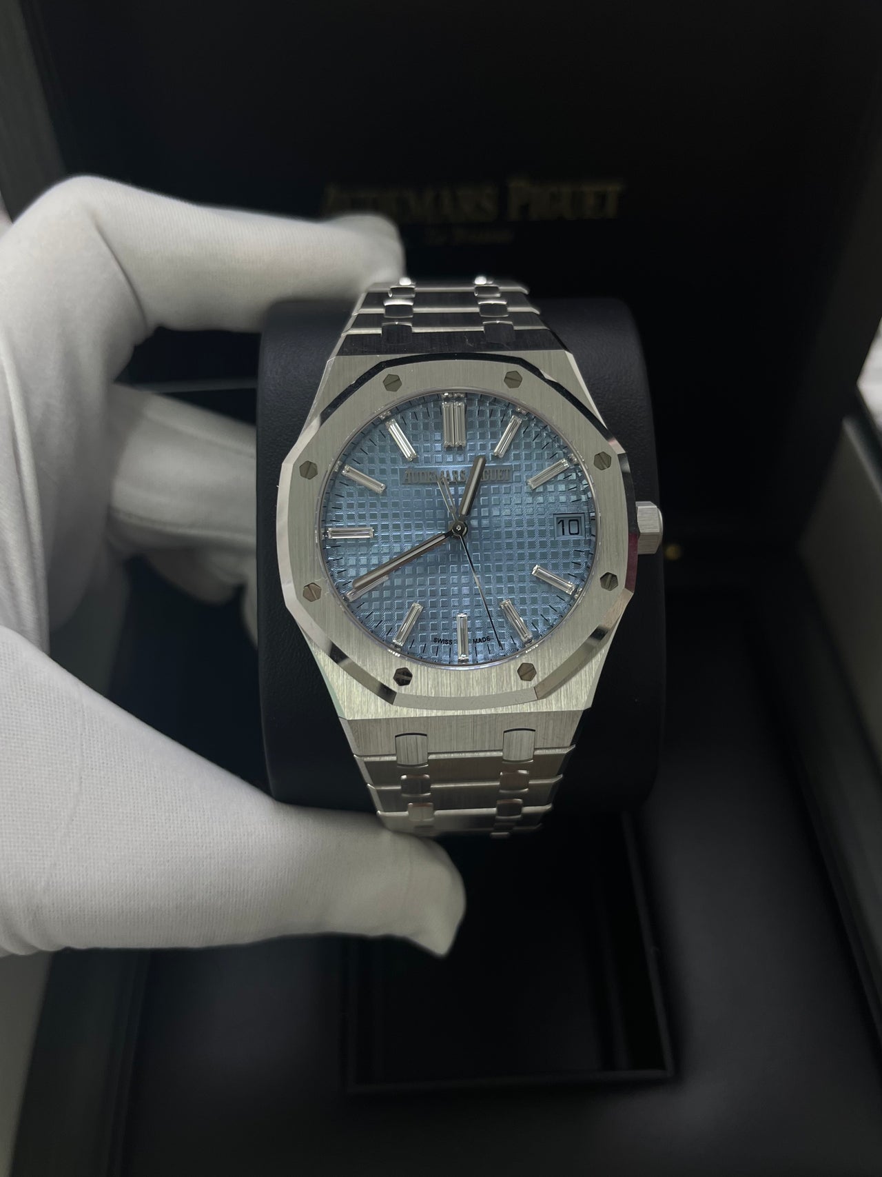 Audemars Piguet Ice-Blue Royal Oak: Limited Edition Luxury Watches