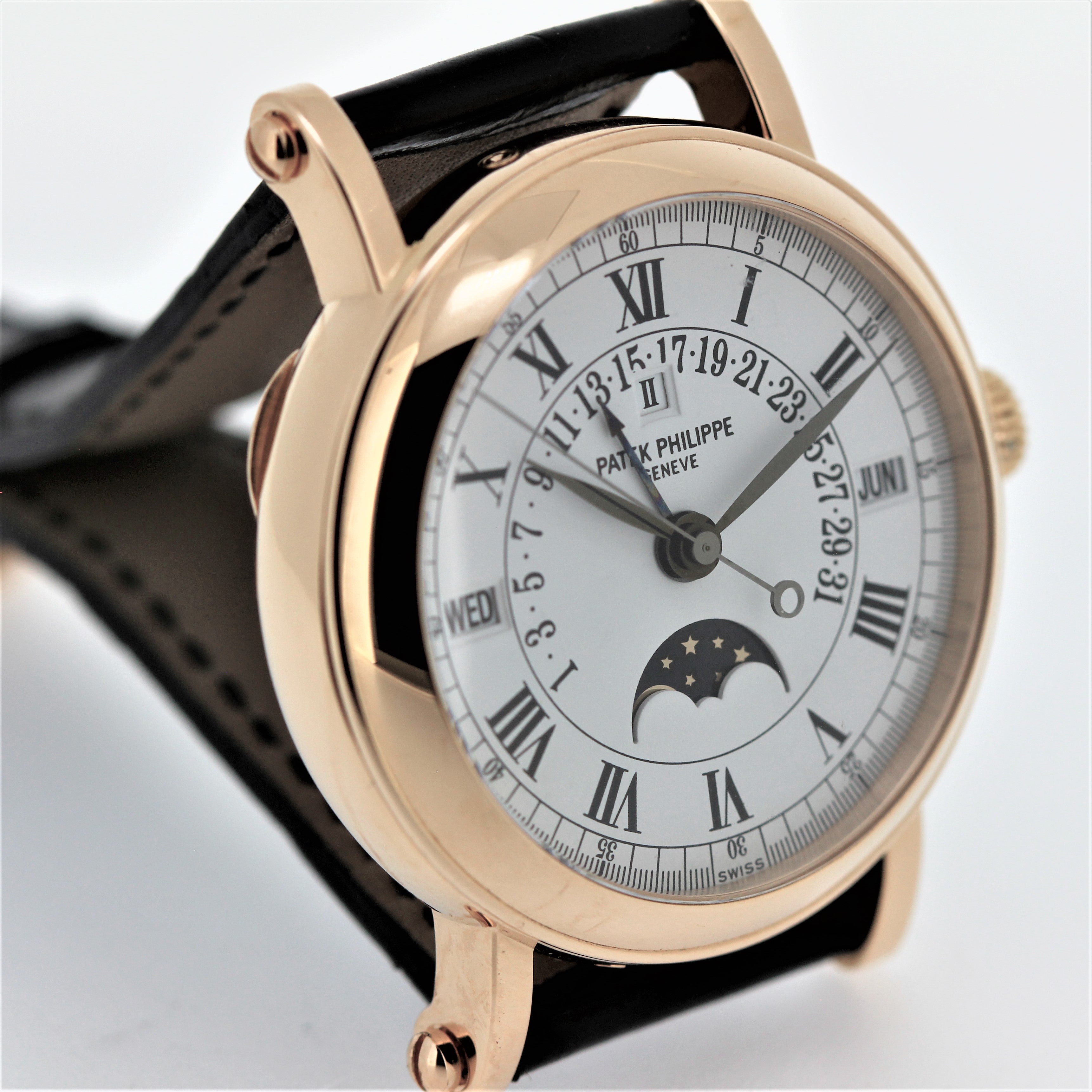 Explore the Patek Philippe 5059R: A Masterpiece of Swiss Watchmaking