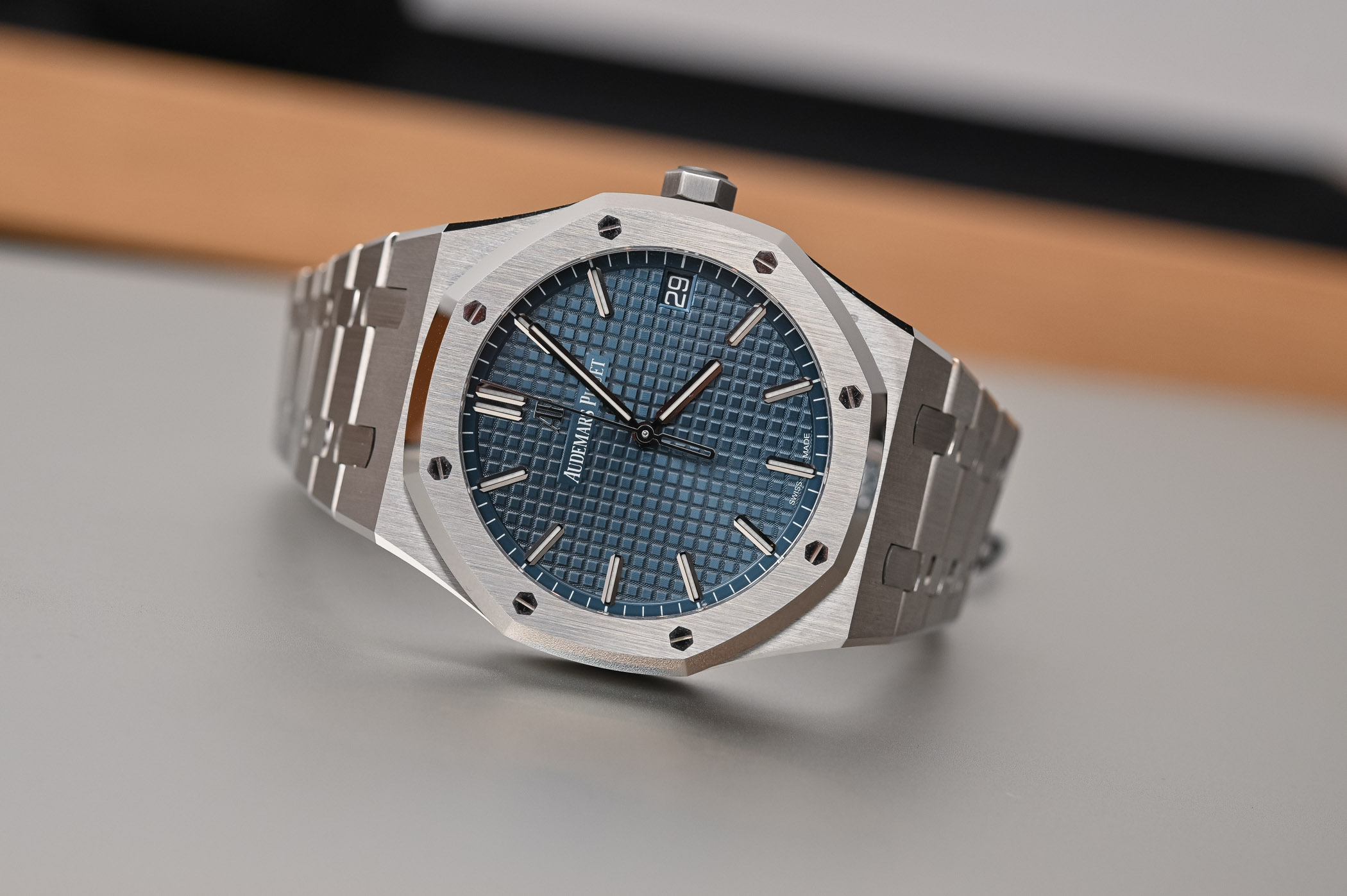 Audemars Piguet 15500ST Review: Why Collectors Love the Royal Oak 15500 Series