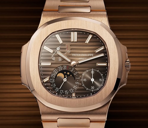 Discover the Patek Philippe Nautilus Rose Gold 5712/1R-001 with Moon Phases