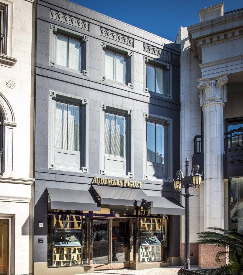 Explore Audemars Piguet Boutique Beverly Hills: Luxury Watches on Rodeo Drive