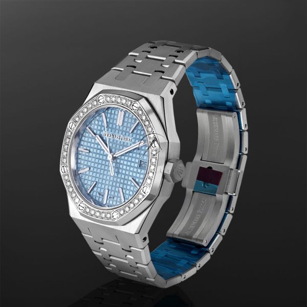 Explore the Audemars Piguet Royal Oak with Blue Face Design