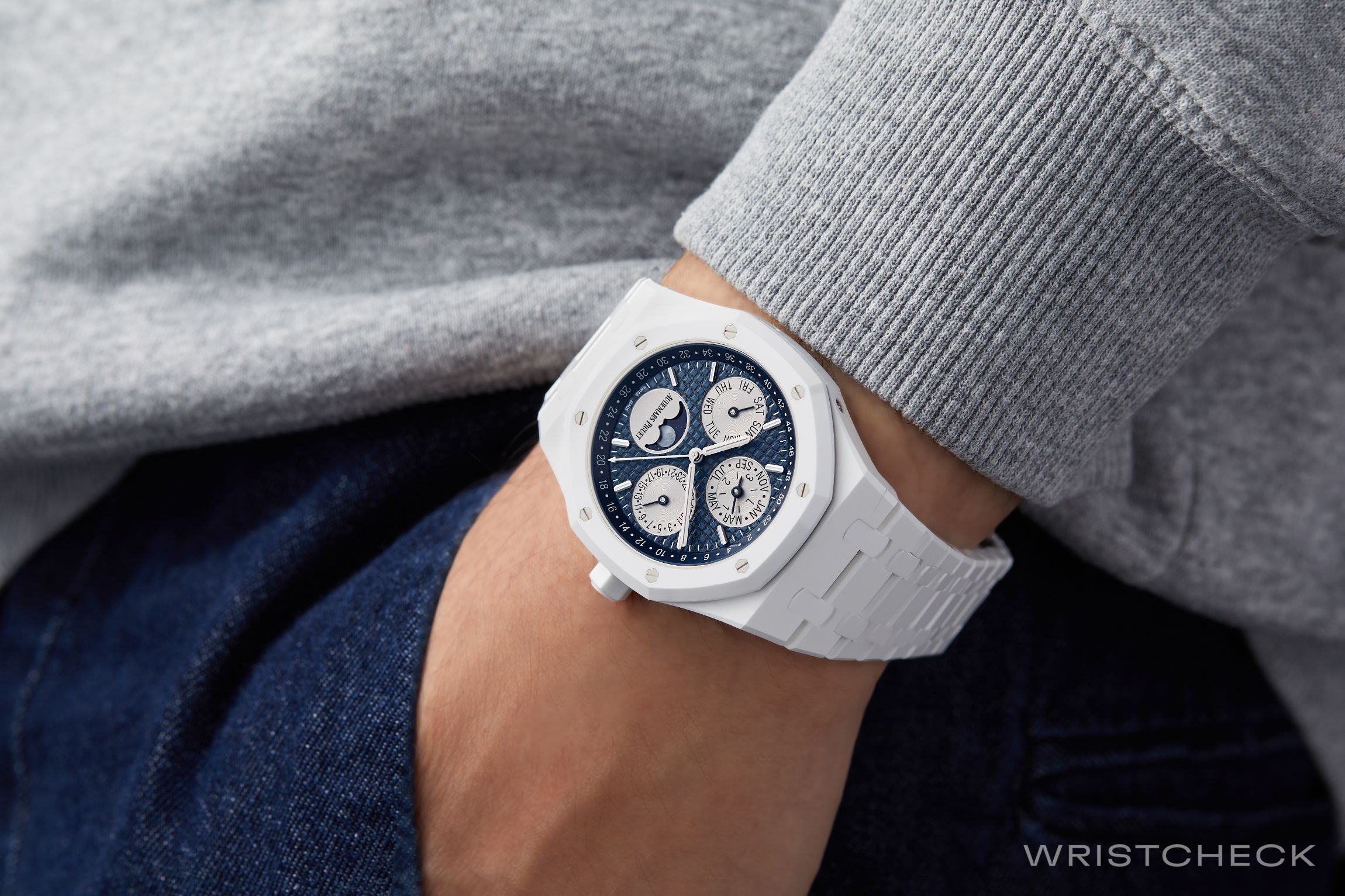 Discover the Elegance of White Ceramic Audemars Piguet Watches