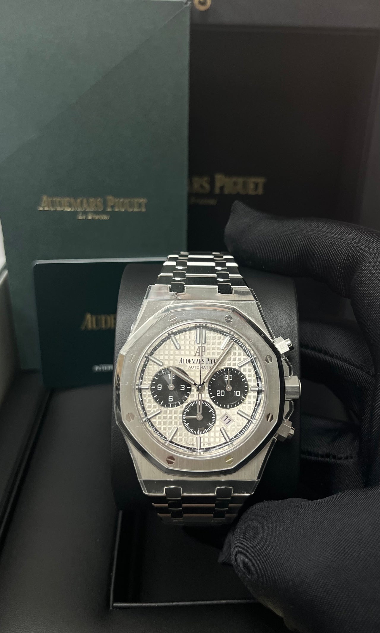 Audemars Piguet Panda Royal Oak: The Ultimate Luxury Chronograph