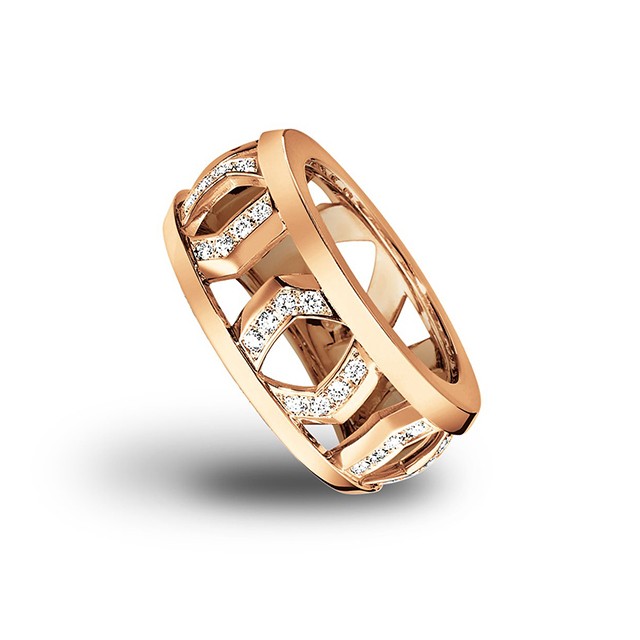 Shop Authentic Patek Philippe Rings: Elegant 18K Gold and Diamond Collections