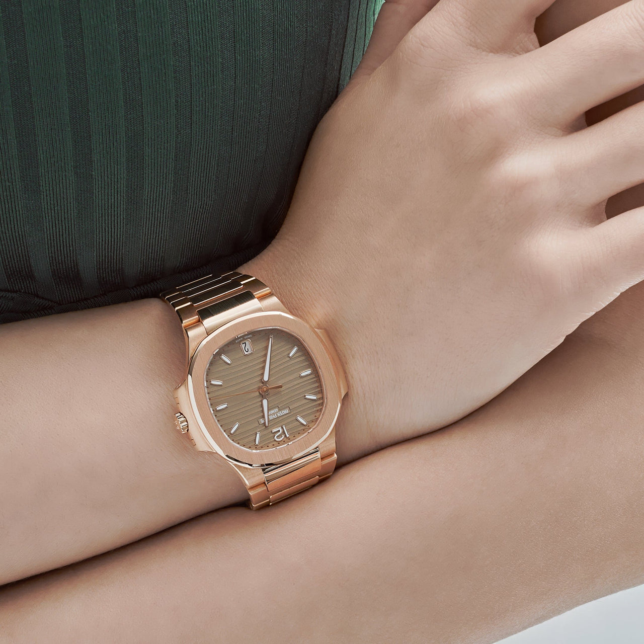 Patek Philippe Nautilus Women: Timeless Luxury for Ladies