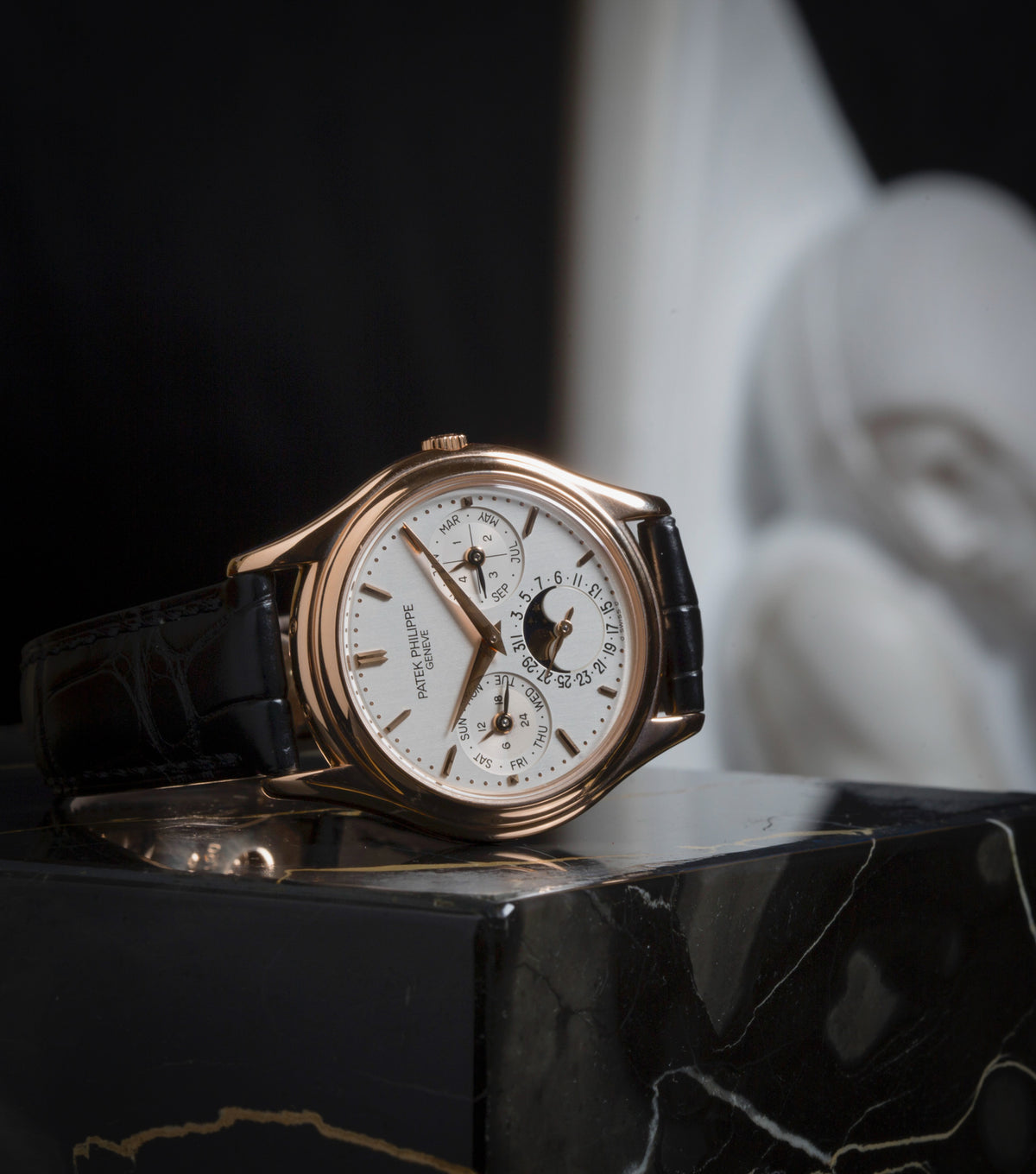 Discover Patek Philippe 3940: A Masterpiece of Haute Horlogerie and Perpetual Calendar