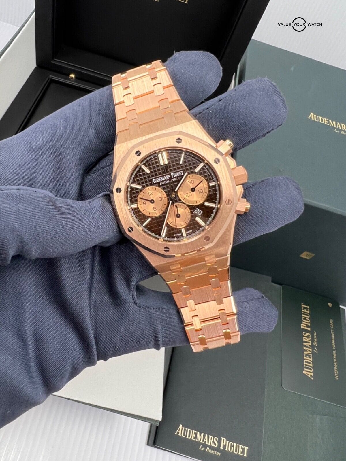 Buy Audemars Piguet Rose Gold Royal Oak Chronograph – Iconic Design and Precision